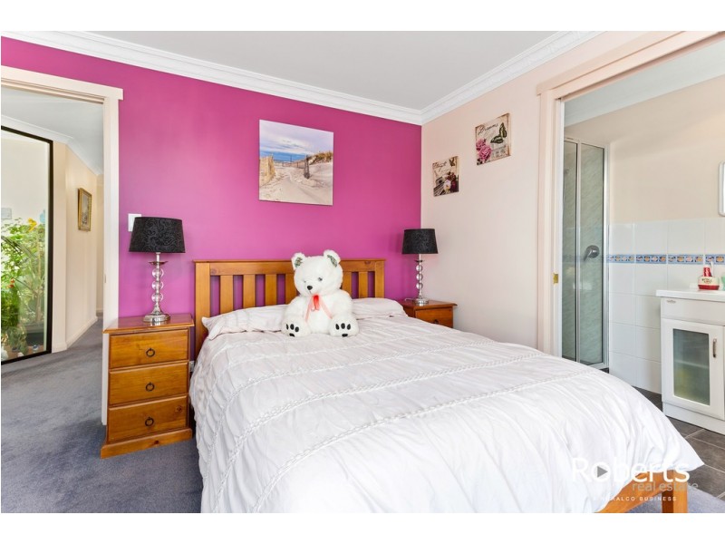 9 Anchorage Court, Clarence Point TAS 7270