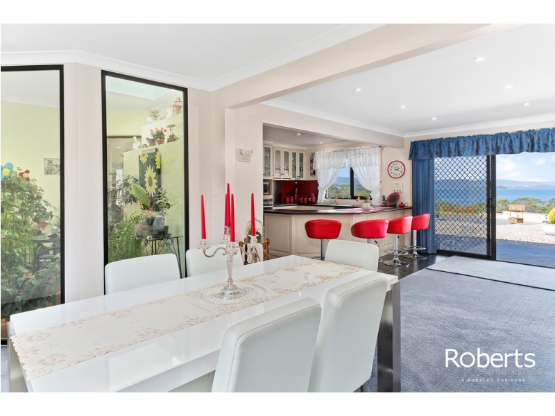 9 Anchorage Court, Clarence Point TAS 7270