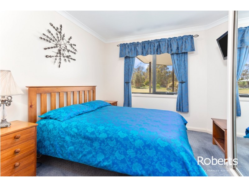 9 Anchorage Court, Clarence Point TAS 7270