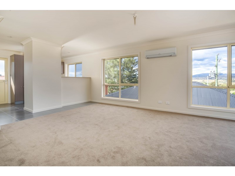 2/387 West Tamar Road, Riverside TAS 7250