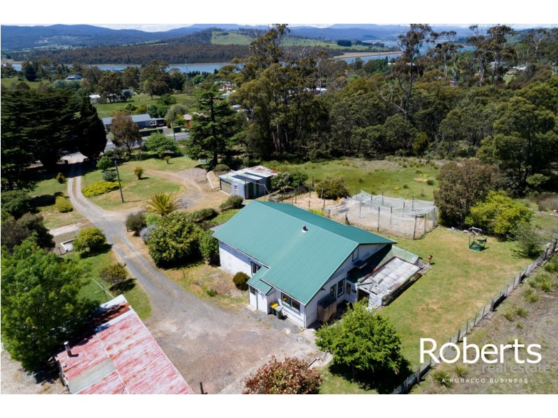 25 Main Road, Exeter TAS 7275