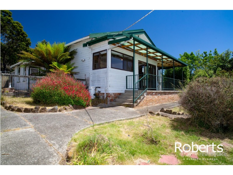25 Main Road, Exeter TAS 7275