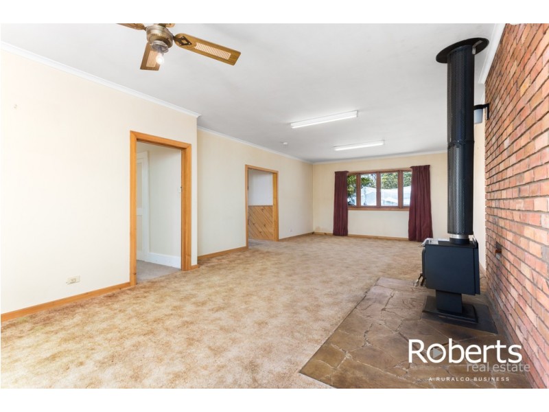 25 Main Road, Exeter TAS 7275