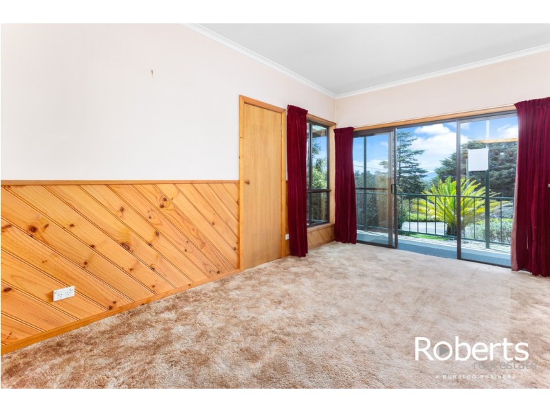 25 Main Road, Exeter TAS 7275