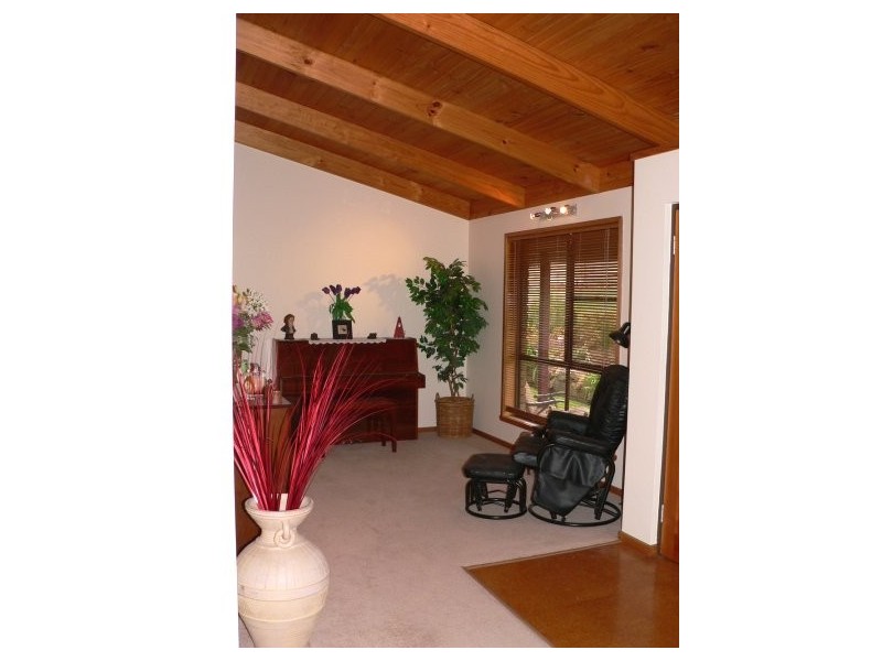 168 Main Road, Exeter TAS 7275