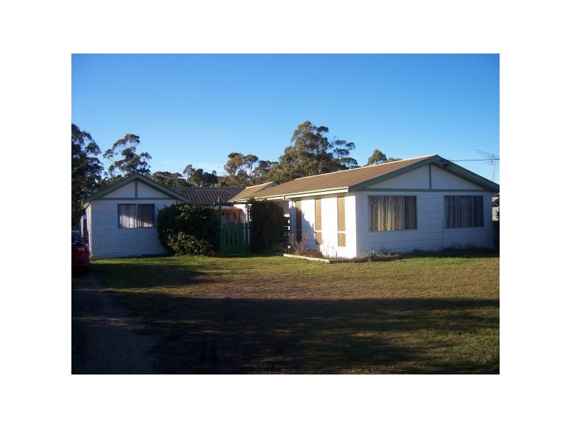 412 Gravelly Beach Road, Gravelly Beach TAS 7276