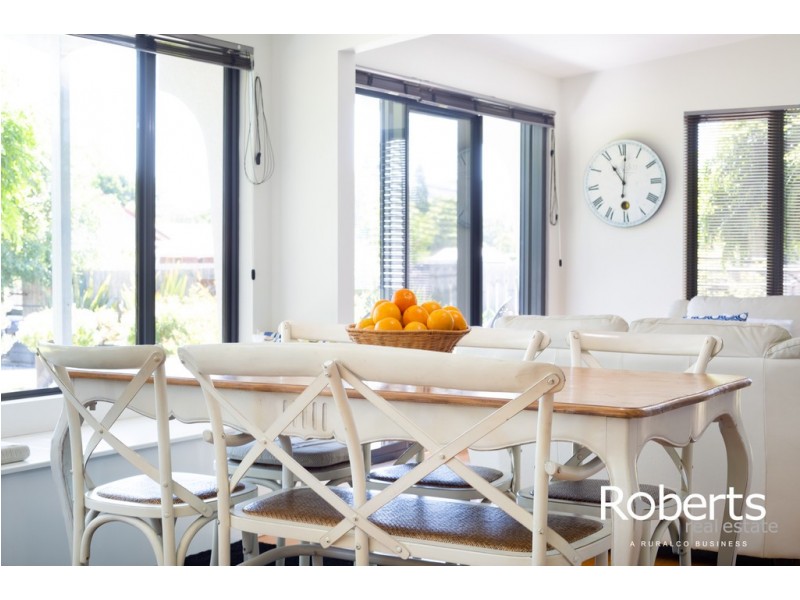 6 Carl Court, Swan Point TAS 7275