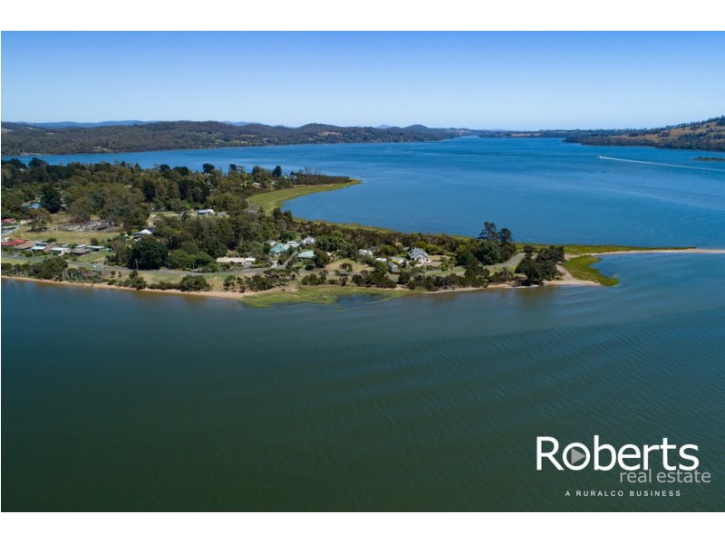 6 Carl Court, Swan Point TAS 7275