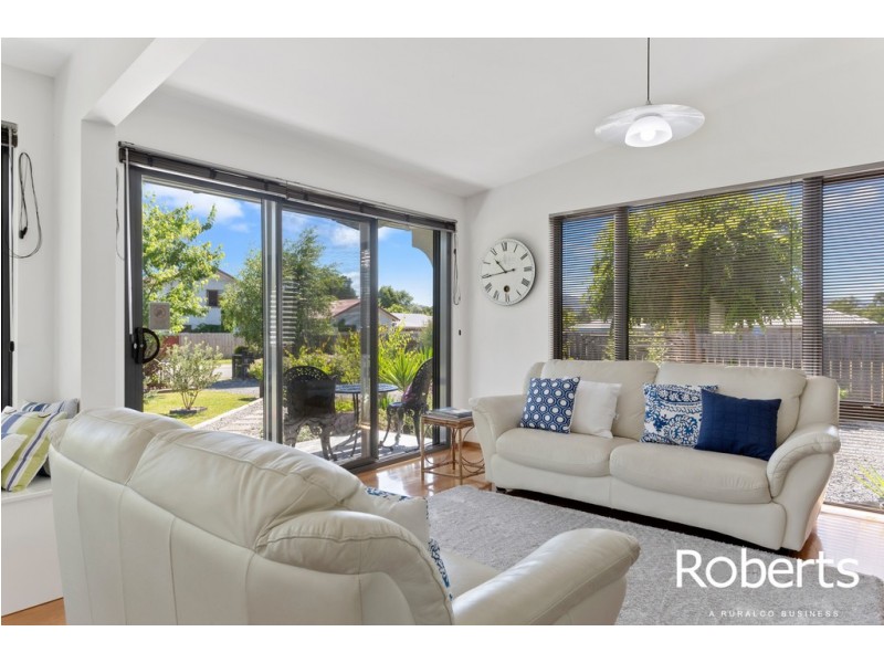 6 Carl Court, Swan Point TAS 7275