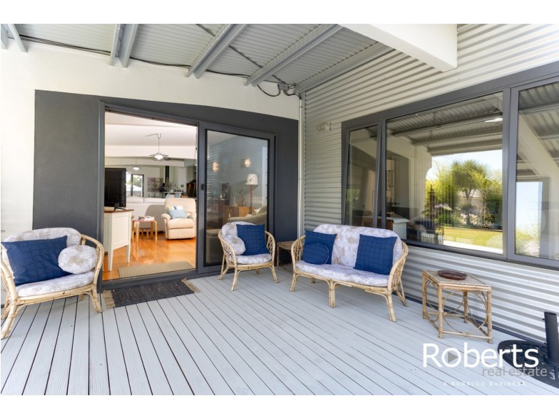 6 Carl Court, Swan Point TAS 7275