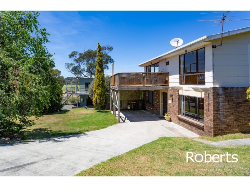 1736 Greens Beach Road, Greens Beach TAS 7270