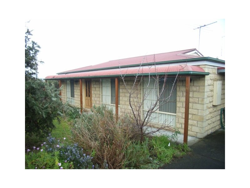 16 Garrett Street, Beauty Point TAS 7270