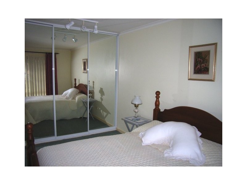 16 Garrett Street, Beauty Point TAS 7270