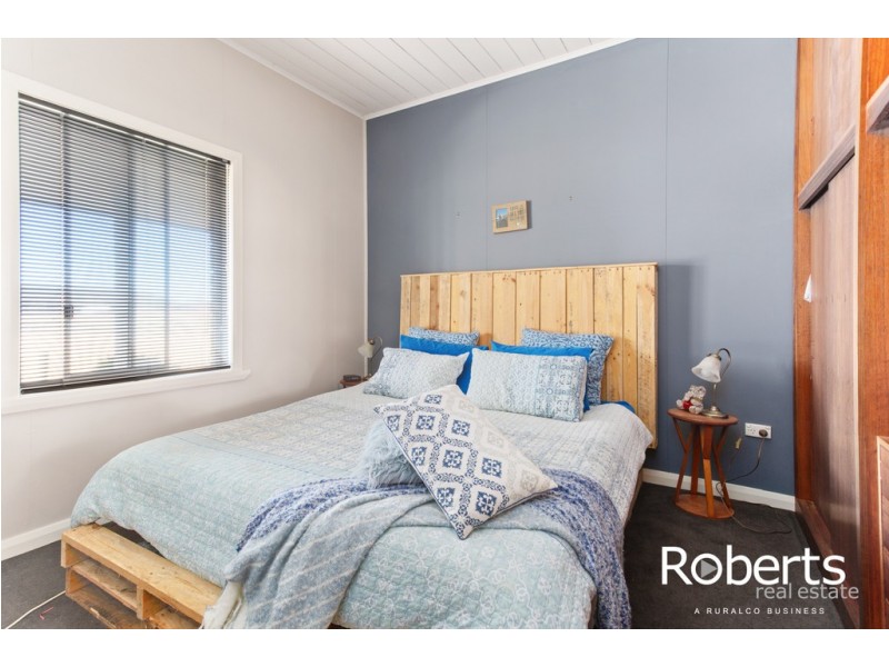 222 Denmans Road, Flowery Gully TAS 7270