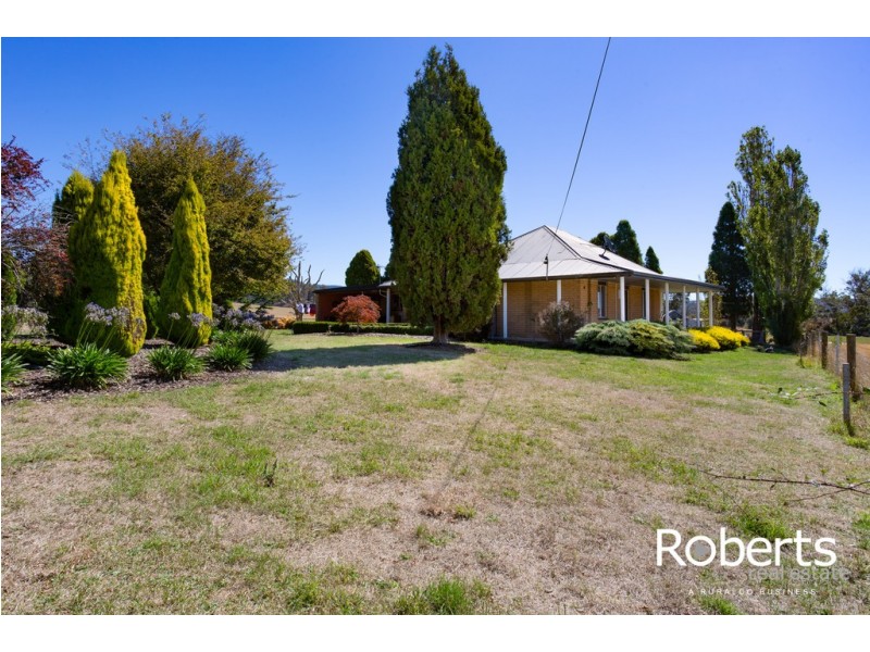 222 Denmans Road, Flowery Gully TAS 7270