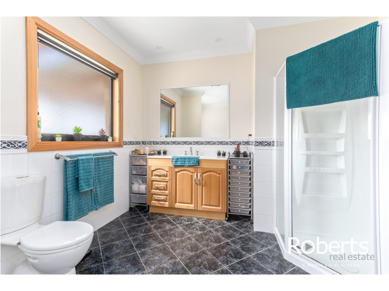 122 Bowens Jetty Road, Beaconsfield TAS 7270