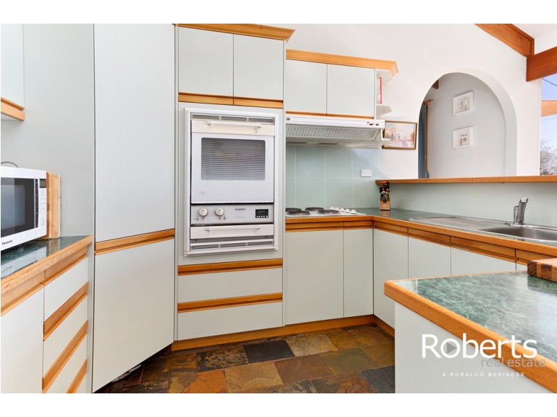 4 Lanena Crescent, Lanena TAS 7275