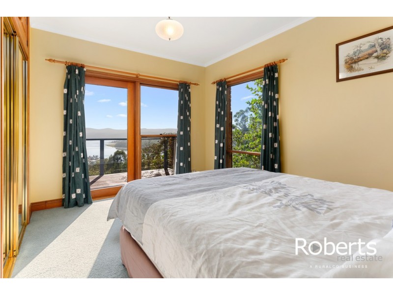 4 Lanena Crescent, Lanena TAS 7275