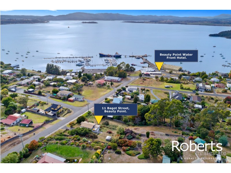 11 Bagot Street, Beauty Point TAS 7270