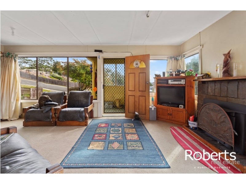 11 Bagot Street, Beauty Point TAS 7270