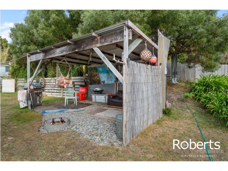 11 Bagot Street, Beauty Point TAS 7270