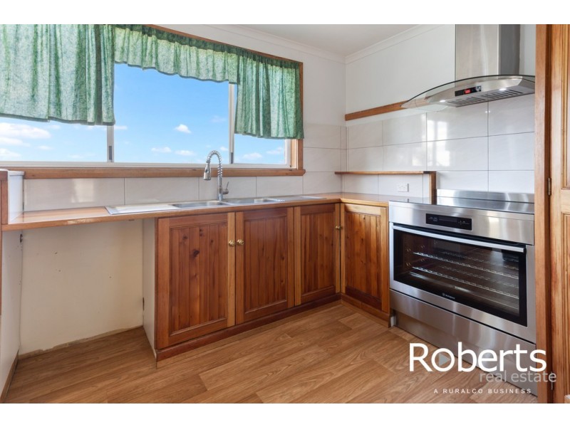 14 Brooklyn Street, Beaconsfield TAS 7270