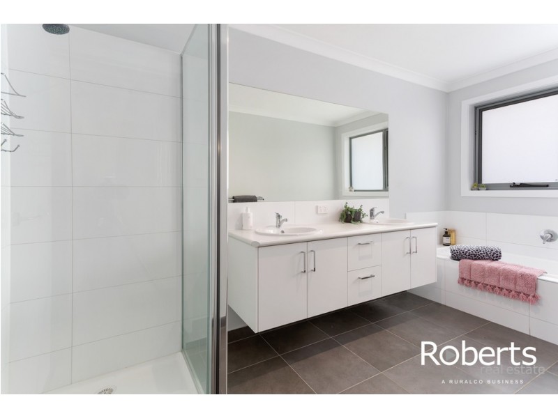 19 Kavala Street, Legana TAS 7277