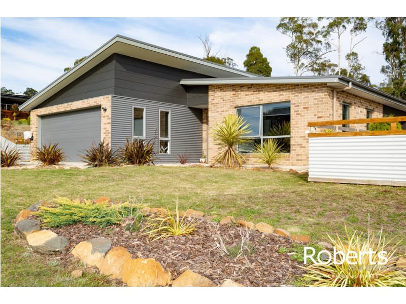 19 Kavala Street, Legana TAS 7277