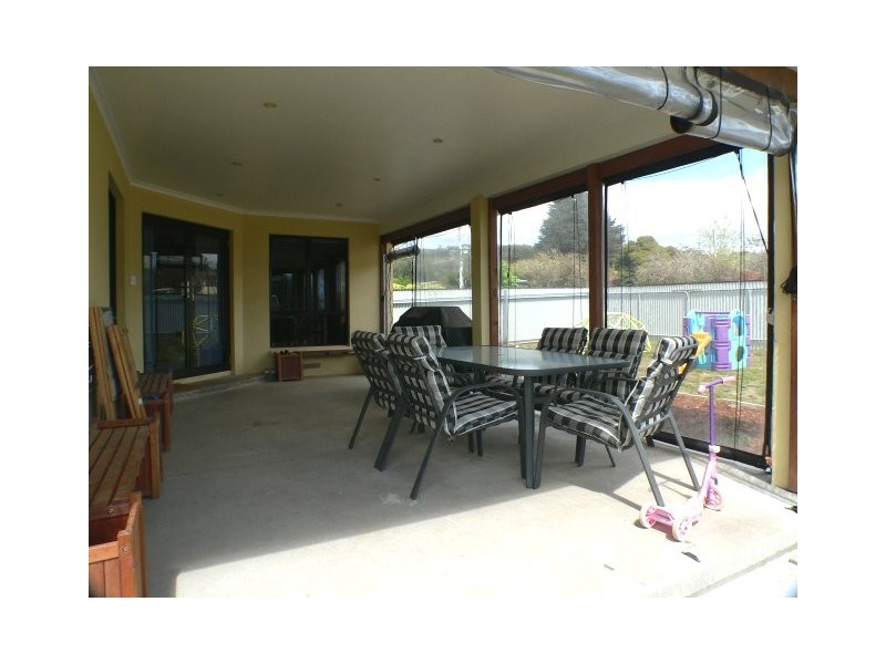 20 Weld Street, Beaconsfield TAS 7270