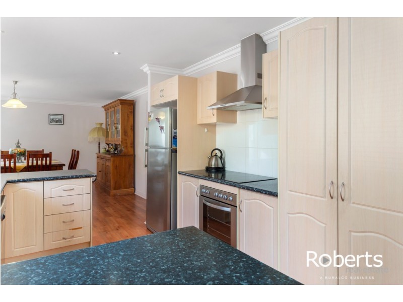 3 Augustus Street, Beauty Point TAS 7270