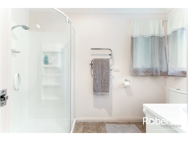3 Augustus Street, Beauty Point TAS 7270