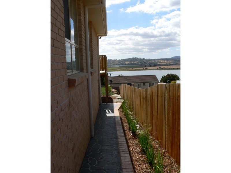 Unit 2, .3 Gosling Grove, Legana TAS 7277