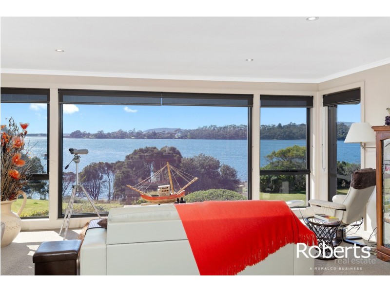 95 Sunset Boulevard, Clarence Point TAS 7270