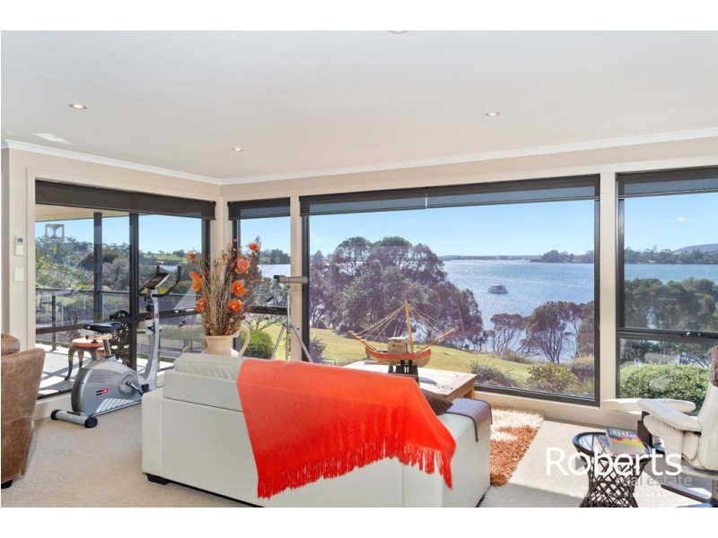 95 Sunset Boulevard, Clarence Point TAS 7270