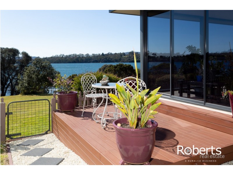95 Sunset Boulevard, Clarence Point TAS 7270