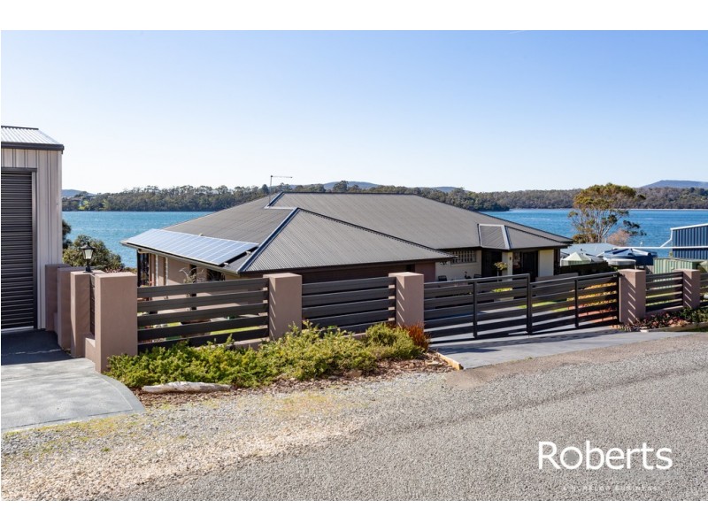 95 Sunset Boulevard, Clarence Point TAS 7270