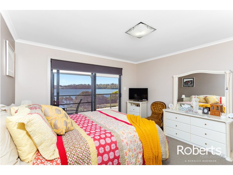 95 Sunset Boulevard, Clarence Point TAS 7270