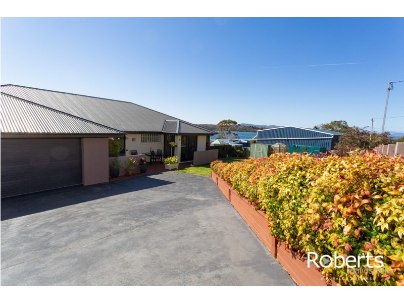95 Sunset Boulevard, Clarence Point TAS 7270