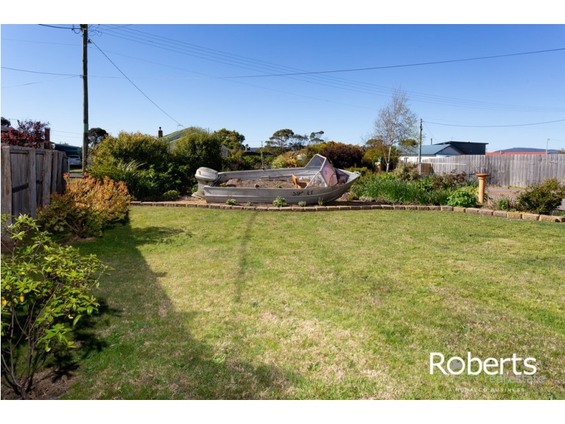9 Beatty Street, Beauty Point TAS 7270