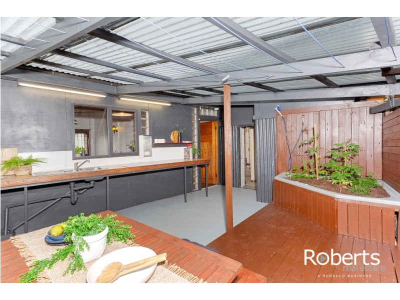 279 Gravelly Beach Road, Gravelly Beach TAS 7276