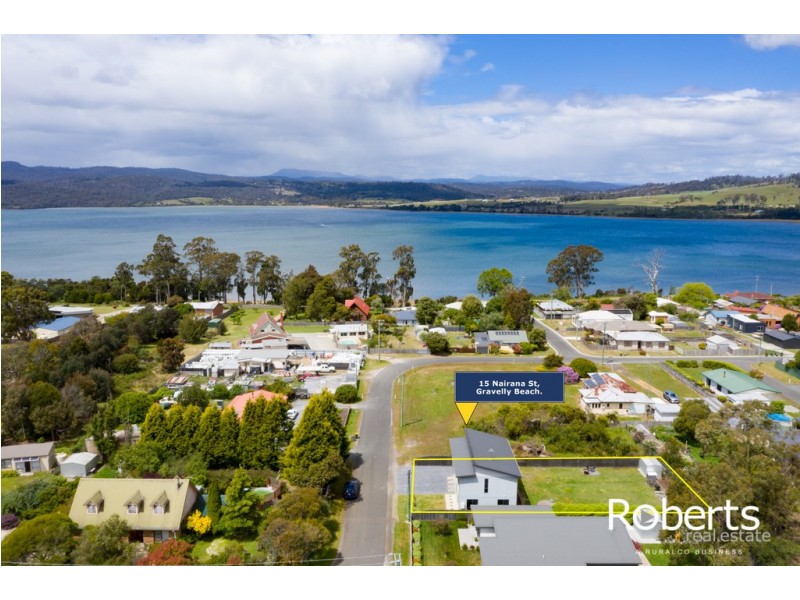 15 Nairana Street, Gravelly Beach TAS 7276