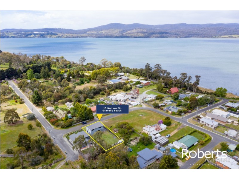 15 Nairana Street, Gravelly Beach TAS 7276