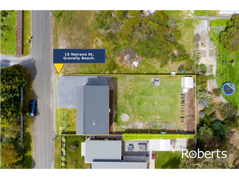 15 Nairana Street, Gravelly Beach TAS 7276