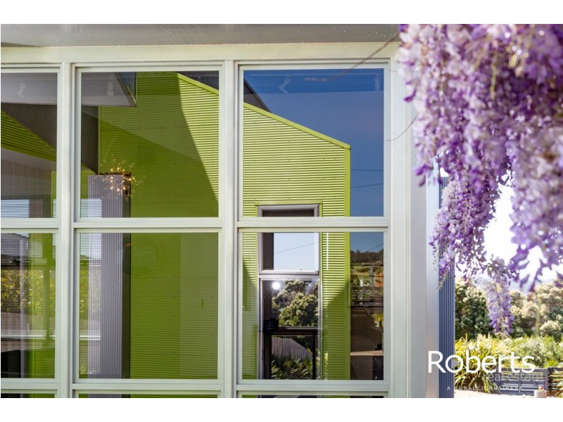 327 Gravelly Beach Road, Gravelly Beach TAS 7276