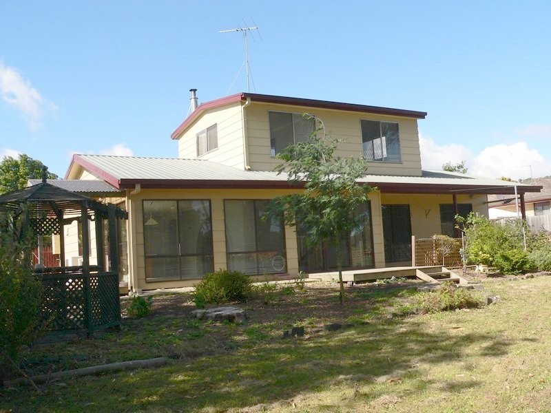 31 Crowther Street, Beaconsfield TAS 7270
