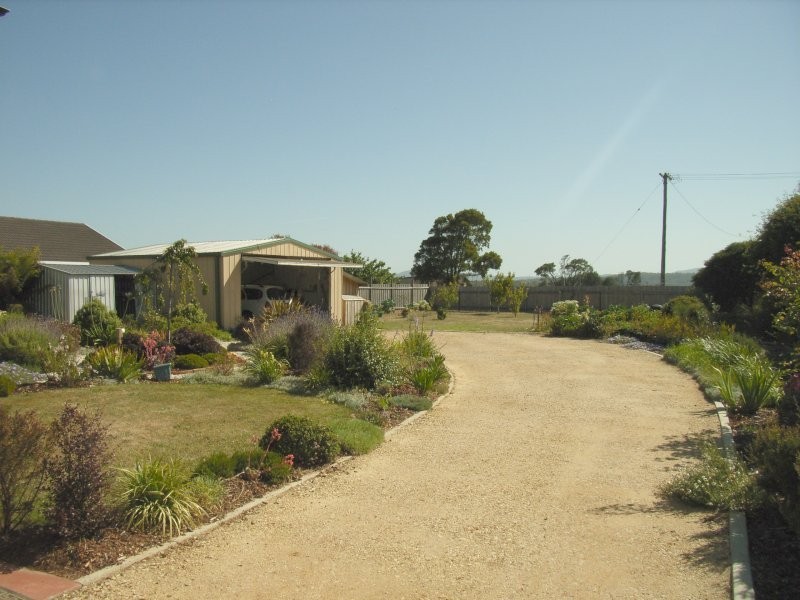 18 Archer Street, Beaconsfield TAS 7270