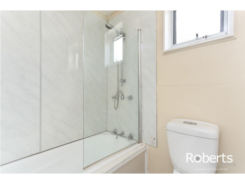 11 Flinders Street, Beauty Point TAS 7270