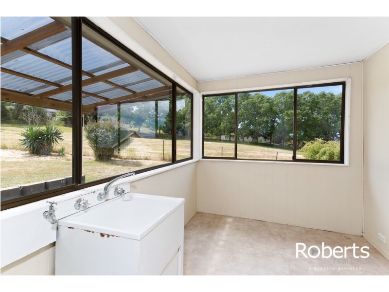11 Flinders Street, Beauty Point TAS 7270