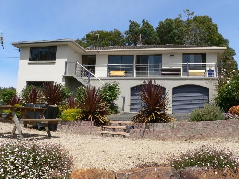 133 Gravelly Beach Road, Blackwall TAS 7275