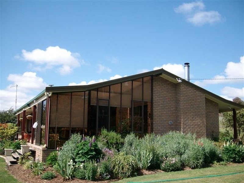 168 Main Road, Exeter TAS 7275